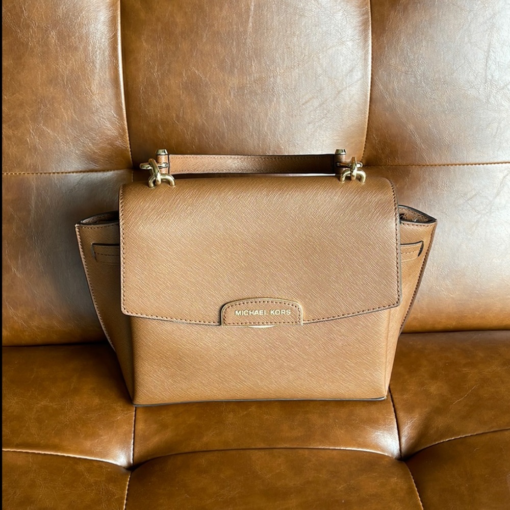 Michael Kors Medium Crossbody Bag